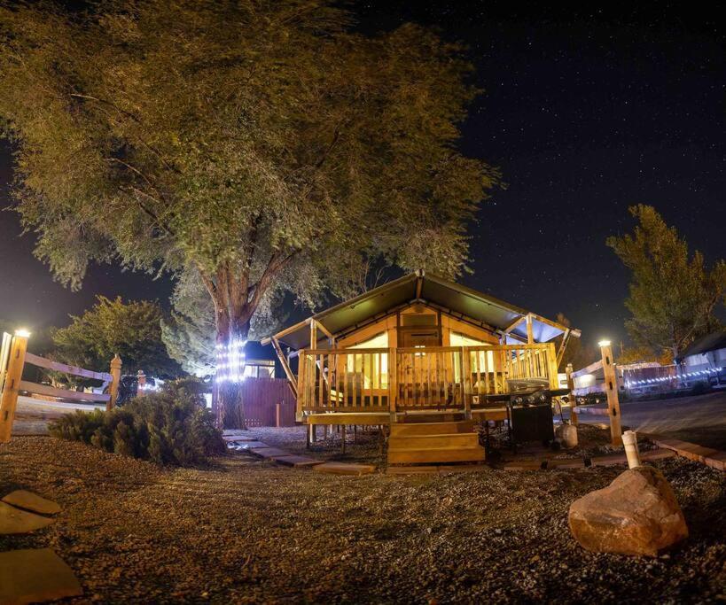 Desert Glamping Getaway Near Moab Arches Np Villa Екстериор снимка